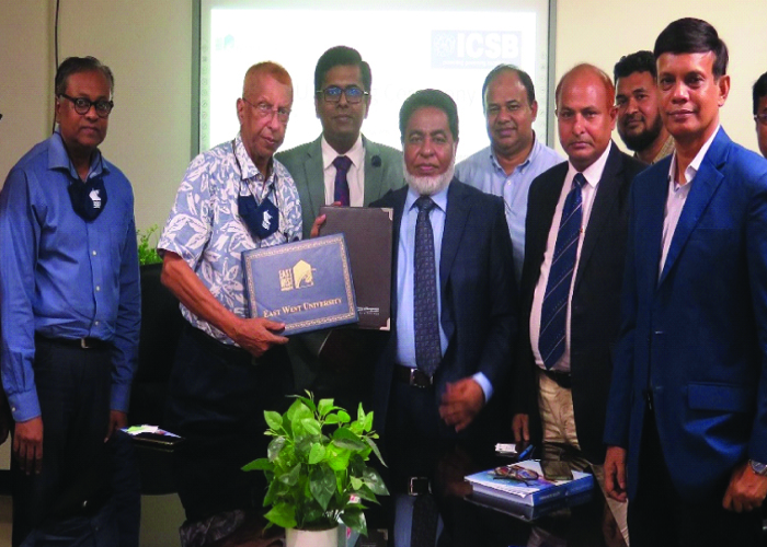 আইসিএসবি ও ইস্ট ওয়েস্ট বিশ্ববিদ্যালয় এর মধ্যে সমঝোতা স্মারক স্বাক্ষর